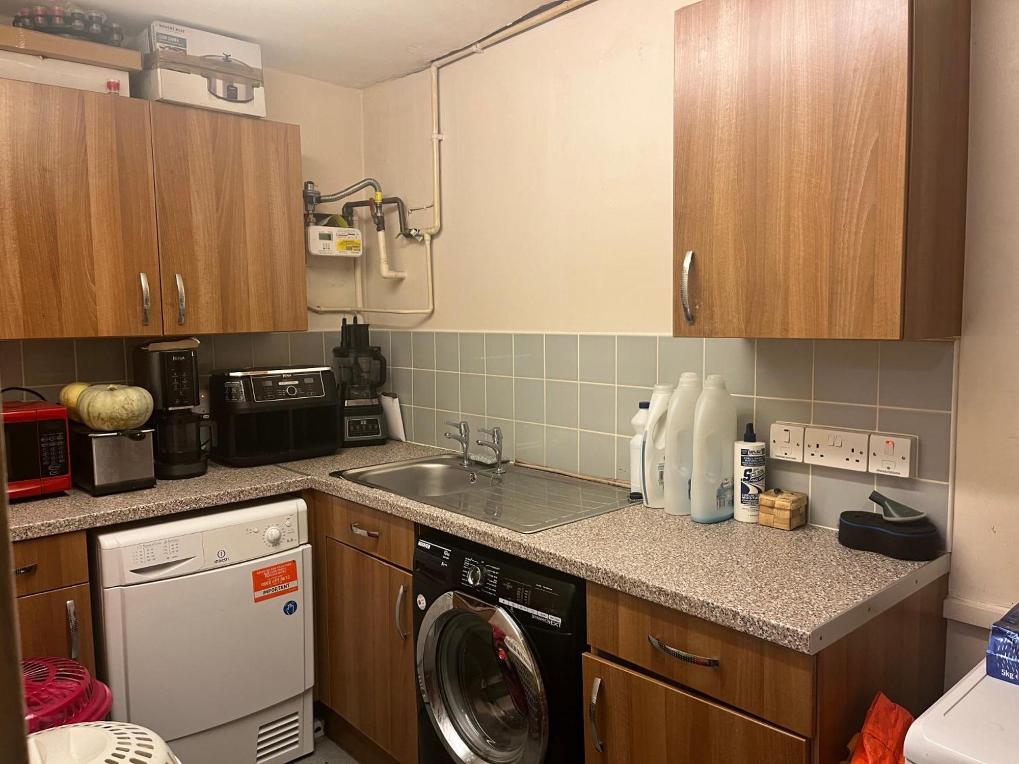 Queenomega'S Home Stay London Bagian luar foto
